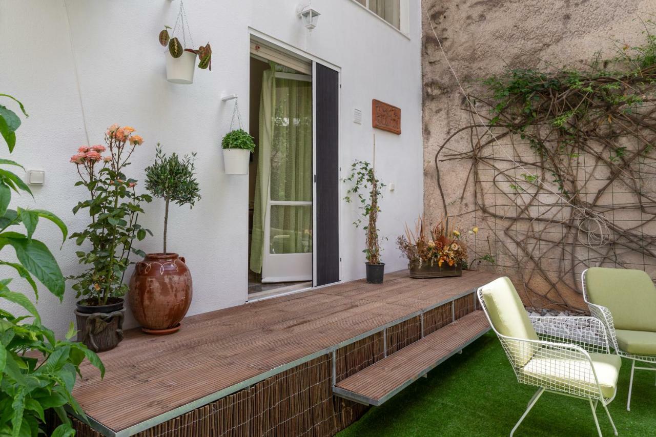 Acropolis Koukaki Loft Private Garden Lägenhet Aten Exteriör bild