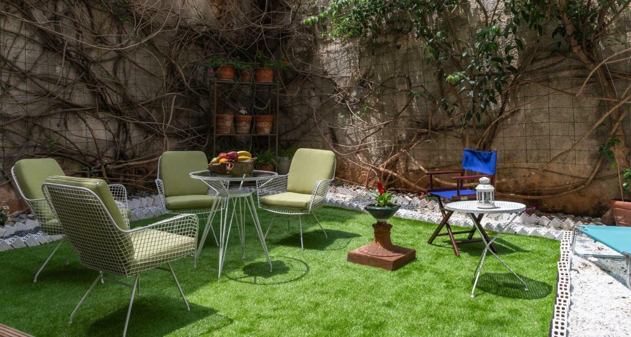 Acropolis Koukaki Loft Private Garden Lägenhet Aten Exteriör bild